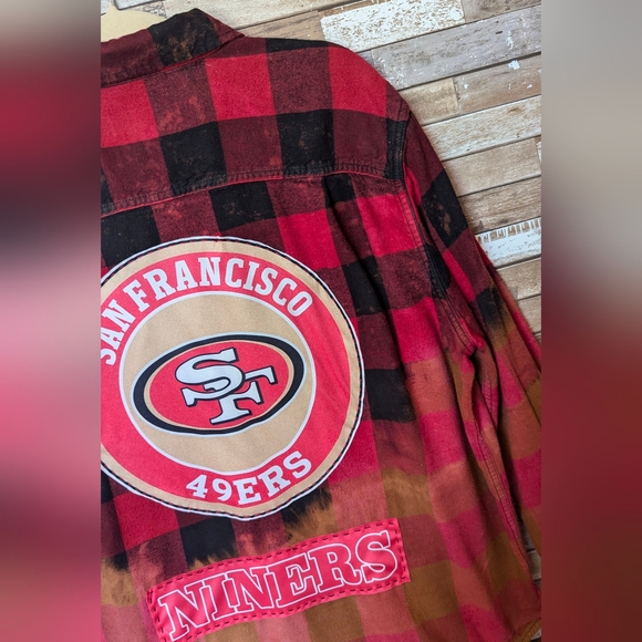San Francisco 49ers Upcycled Dip Dye Bleach Flannel Shirt - Picture 8 of 15